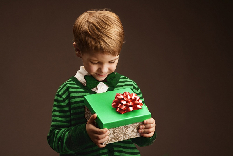 Подборка подарков для детей 